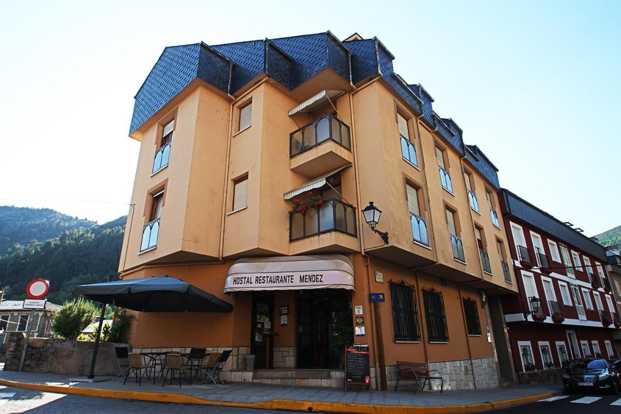 Hostal Restaurante Mendez Вильяфранка-дель-Бьерсо Экстерьер фото
